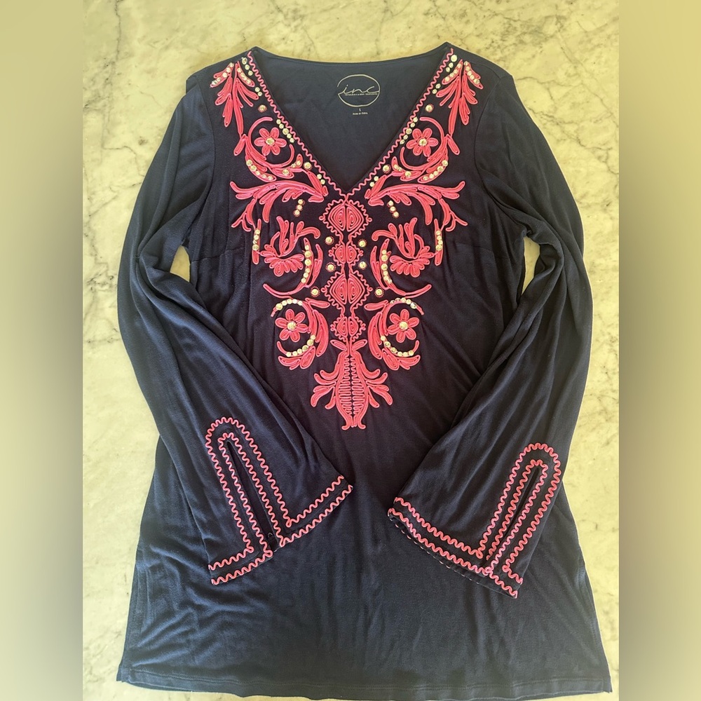 INC International Concepts Navy Tunic Pink Embroidered V-Neck & cuff pink trim